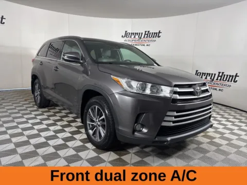 More photos of 2017 Toyota Highlander XLE at Jerry Hunt Supercenter - Lexington, NC