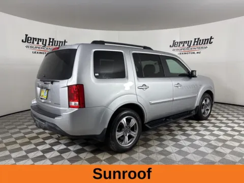 More photos of 2015 Honda Pilot SE at Jerry Hunt Supercenter - Lexington, NC