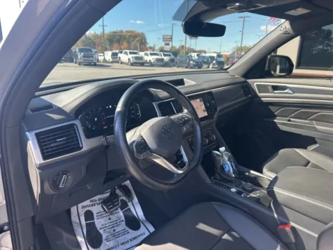 Another view of 2020 Volkswagen Atlas Cross Sport 3.6L V6 SEL R-Line for sale in Lexington, NC at Jerry Hunt Supercenter - Lexington
