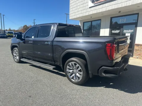 More photos of 2022 GMC Sierra 1500 Denali at Jerry Hunt Supercenter - Lexington, NC