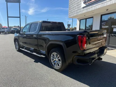More photos of 2022 GMC Sierra 1500 Limited Denali at Jerry Hunt Supercenter - Lexington, NC
