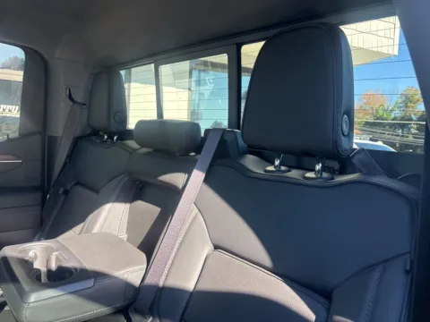 More photos of 2023 GMC Sierra 1500 Denali at Jerry Hunt Supercenter - Lexington, NC