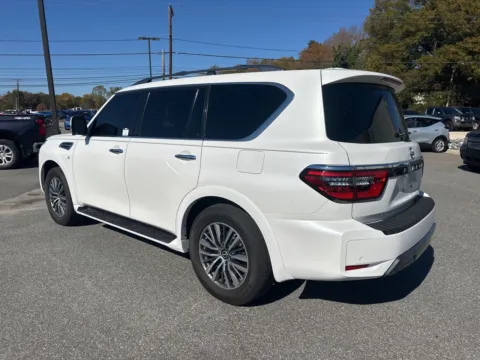 More photos of 2021 Nissan Armada SL at Jerry Hunt Supercenter - Lexington, NC