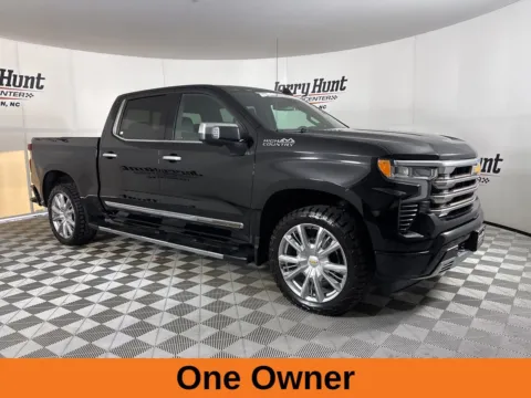 More photos of 2022 Chevrolet Silverado 1500 High Country at Jerry Hunt Supercenter - Lexington, NC