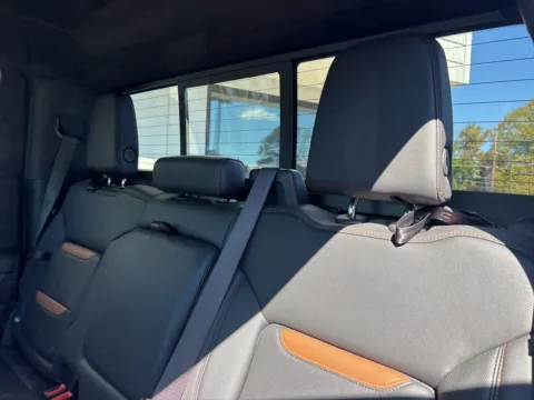 More photos of 2023 GMC Sierra 1500 AT4 at Jerry Hunt Supercenter - Lexington, NC