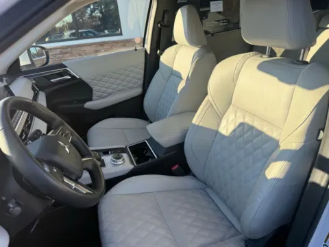 Photos of 2024 Mitsubishi Outlander SEL for sale in Lexington, NC at Jerry Hunt Supercenter - Lexington