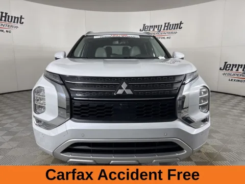 Another view of 2024 Mitsubishi Outlander SEL for sale in Lexington, NC at Jerry Hunt Supercenter - Lexington