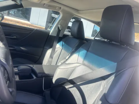 Photos of 2022 Lexus ES 350 for sale in Lexington, NC at Jerry Hunt Supercenter - Lexington