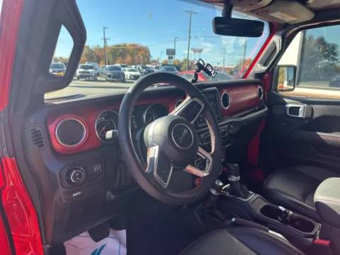 Another view of 2023 Jeep Gladiator Rubicon for sale in Lexington, NC at Jerry Hunt Supercenter - Lexington