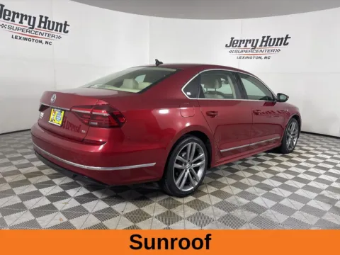 More photos of 2019 Volkswagen Passat 2.0T SE R-Line at Jerry Hunt Supercenter - Lexington, NC