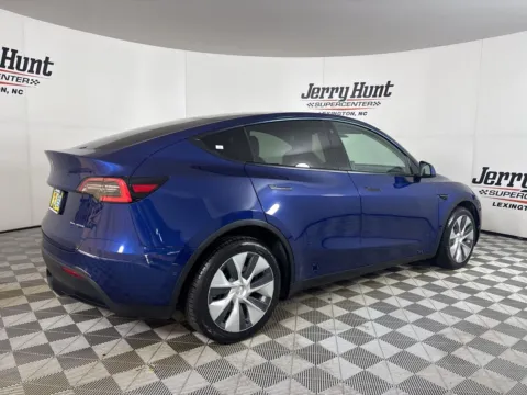 More photos of 2021 Tesla Model Y Long Range at Jerry Hunt Supercenter - Lexington, NC