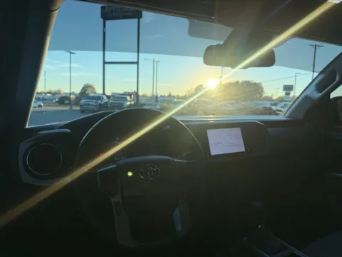 More photos of 2020 Toyota Tacoma SR5 at Jerry Hunt Supercenter - Lexington, NC