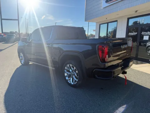 More photos of 2022 GMC Sierra 1500 Denali at Jerry Hunt Supercenter - Lexington, NC