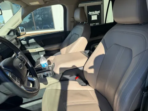 Photos of 2024 Ford Expedition Limited for sale in Lexington, NC at Jerry Hunt Supercenter - Lexington