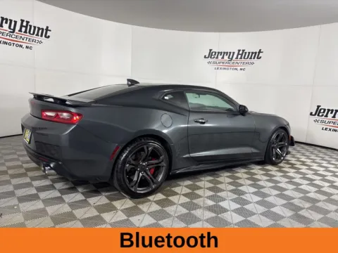 More photos of 2018 Chevrolet Camaro SS at Jerry Hunt Supercenter - Lexington, NC