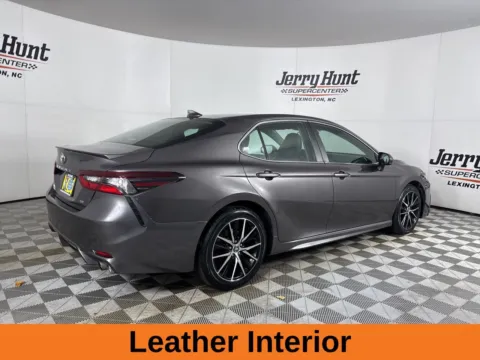 More photos of 2021 Toyota Camry SE at Jerry Hunt Supercenter - Lexington, NC
