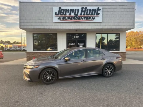 Gray 2021 Toyota Camry SE for sale in Lexington, NC