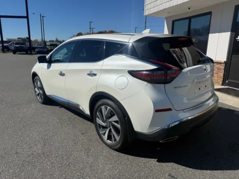 More photos of 2021 Nissan Murano SL at Jerry Hunt Supercenter - Lexington, NC