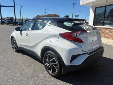 More photos of 2021 Toyota C-HR Limited at Jerry Hunt Supercenter - Lexington, NC