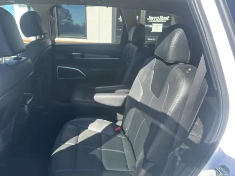 More photos of 2022 Kia Telluride EX at Jerry Hunt Supercenter - Lexington, NC