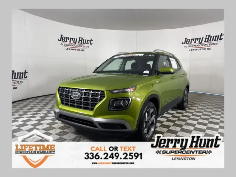 Green 2024 Hyundai Venue SEL for sale in Lexington, NC