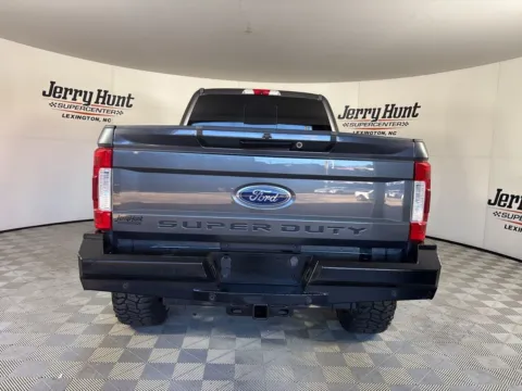 More photos of 2017 Ford F-250SD Lariat at Jerry Hunt Supercenter - Lexington, NC