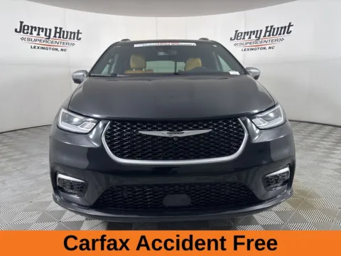 Another view of 2022 Chrysler Pacifica Pinnacle for sale in Lexington, NC at Jerry Hunt Supercenter - Lexington