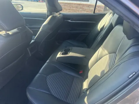 More photos of 2021 Toyota Camry SE at Jerry Hunt Supercenter - Lexington, NC