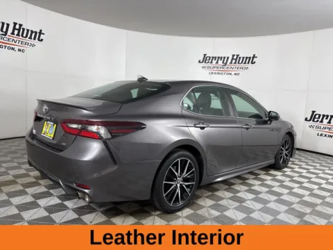 More photos of 2021 Toyota Camry SE at Jerry Hunt Supercenter - Lexington, NC