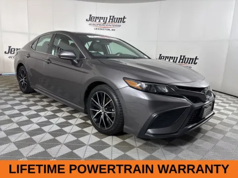 More photos of 2021 Toyota Camry SE at Jerry Hunt Supercenter - Lexington, NC