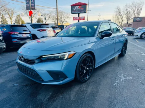 More photos of 2022 HONDA CIVIC SPORT at Ride Time Auto Finance Broadway, IN