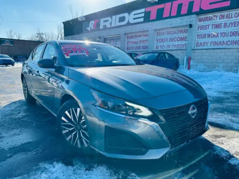 Gray 2024 NISSAN ALTIMA 2.5 SV for sale in Merrillville, IN