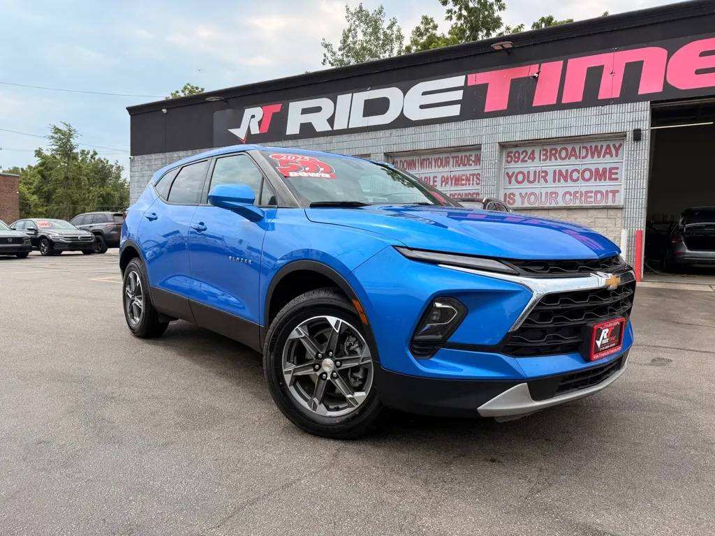 Blue 2025 CHEVROLET BLAZER LT for sale in Merrillville, IN