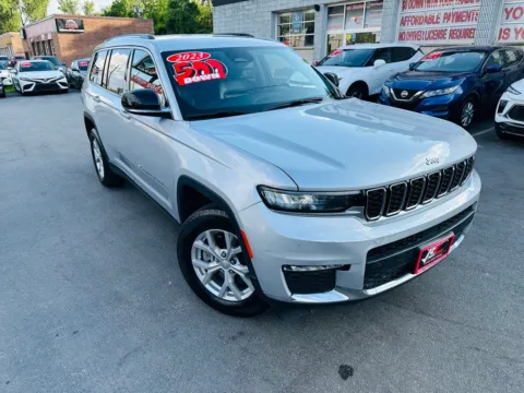 Photos of 2023 JEEP GRAND CHEROKEE LIMITED for sale in Merrillville, IN at Ride Time Auto Finance Broadway