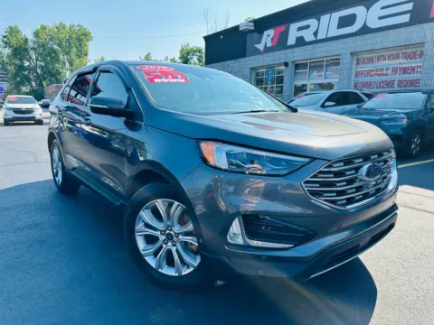 Gray 2020 FORD EDGE TITANIUM for sale in Merrillville, IN