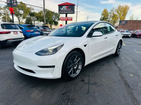 More photos of 2023 TESLA MODEL 3 BASE at Ride Time Auto Finance Broadway, IN