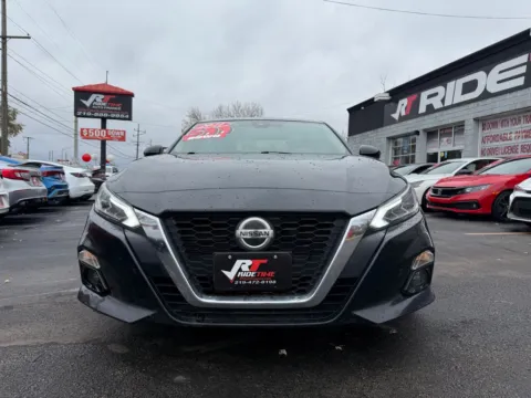 Another view of 2021 NISSAN ALTIMA 2.5 SL for sale in Merrillville, IN at Ride Time Auto Finance Broadway