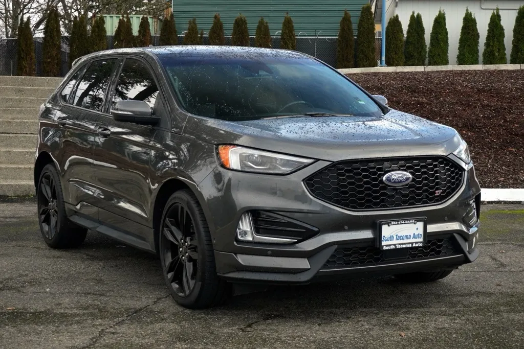 2020 Ford Edge