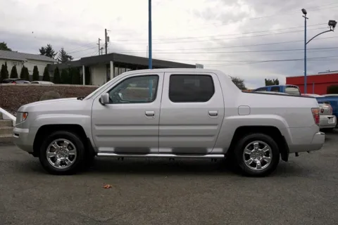 More photos of 2007 Honda Ridgeline RTL at South Tacoma Auto, WA