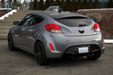 More photos of 2016 Hyundai Veloster at South Tacoma Auto, WA