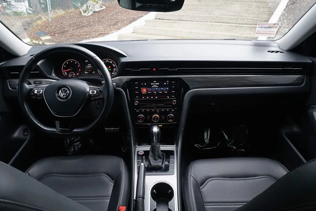 2020 Volkswagen Passat R-Line - Photo 16