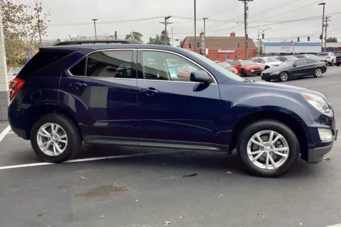 More photos of 2017 Chevrolet Equinox LT at South Tacoma Auto, WA