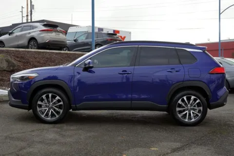 More photos of 2022 Toyota Corolla Cross XLE AWD at South Tacoma Auto, WA