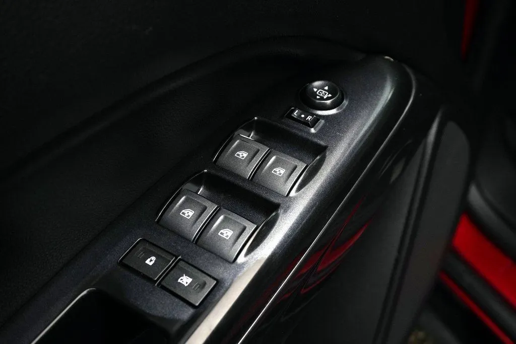 GMC Canyon photo 31