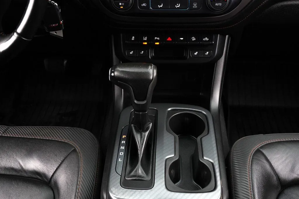 GMC Canyon photo 21