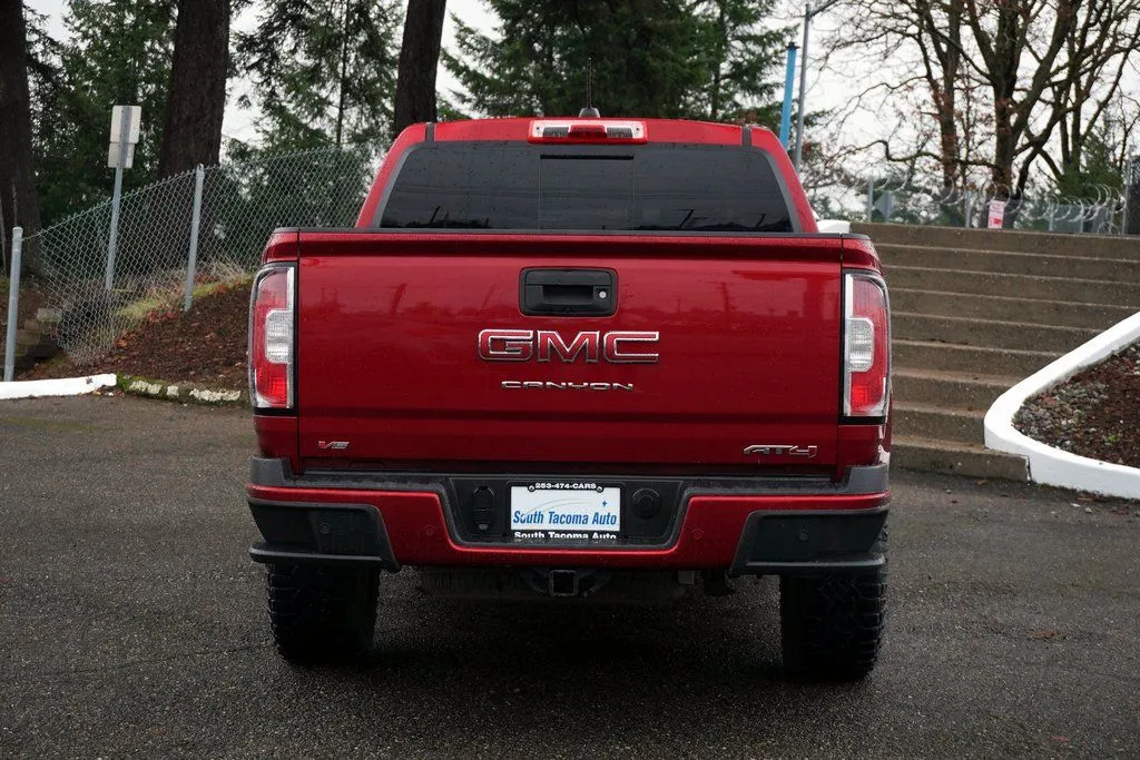 GMC Canyon photo 6