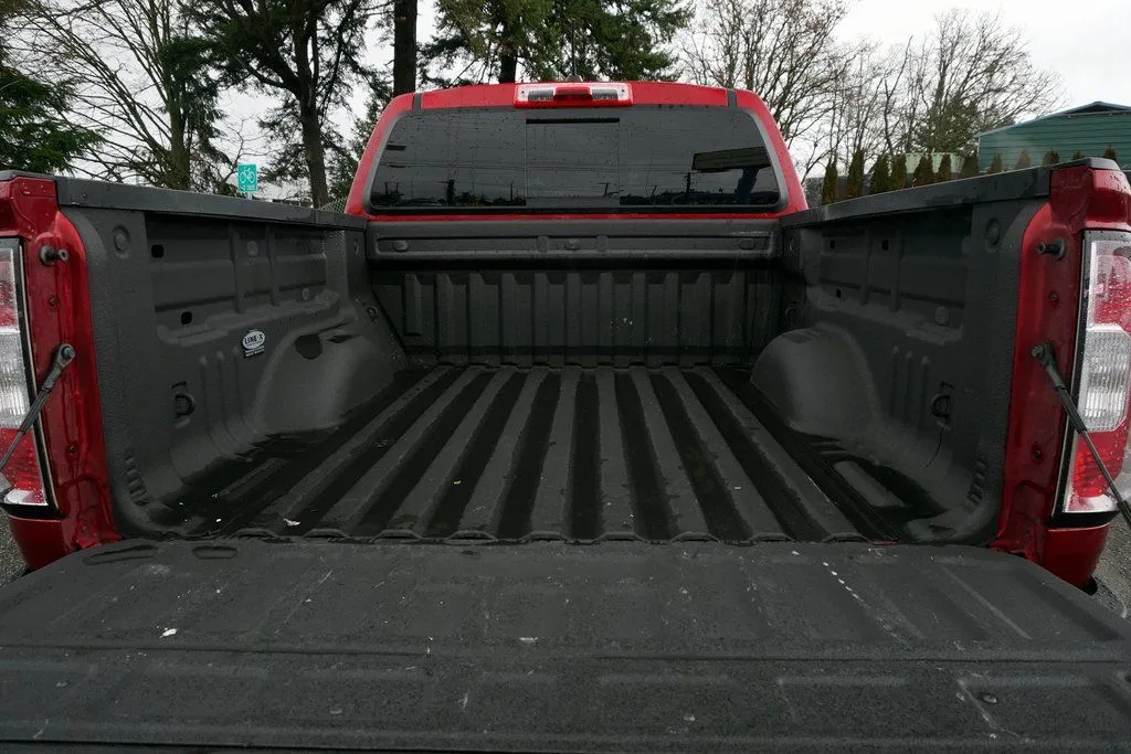 GMC Canyon photo 10