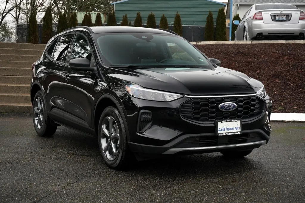 Black 2025 Ford Escape ST-Line for sale in Tacoma, WA