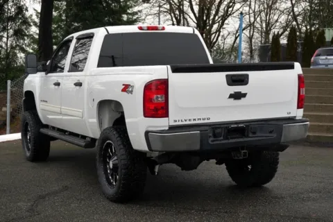 More photos of 2013 Chevrolet Silverado 1500 LT at South Tacoma Auto, WA
