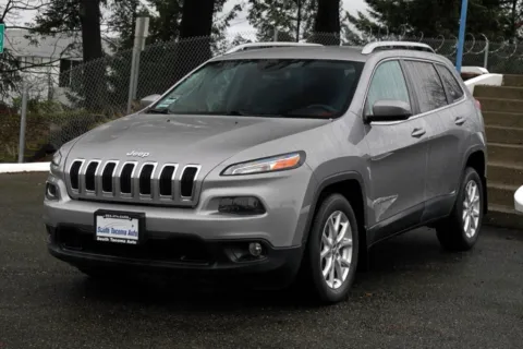 More photos of 2018 Jeep Cherokee Latitude at South Tacoma Auto, WA